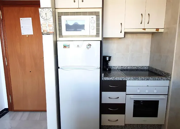 Skol 709 Duplex 1 Bedroom In Skol Marbella With Gibraltar And Sea Views