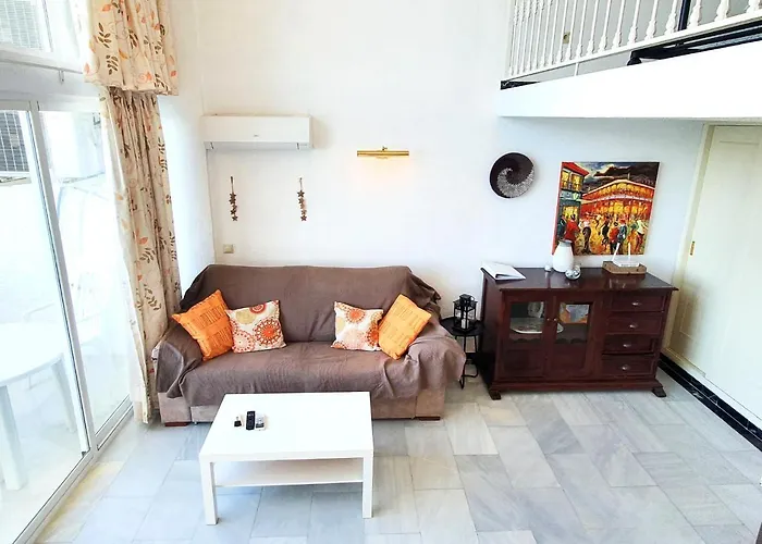 Skol 709 Duplex 1 Bedroom In Skol Marbella With Gibraltar And Sea Views