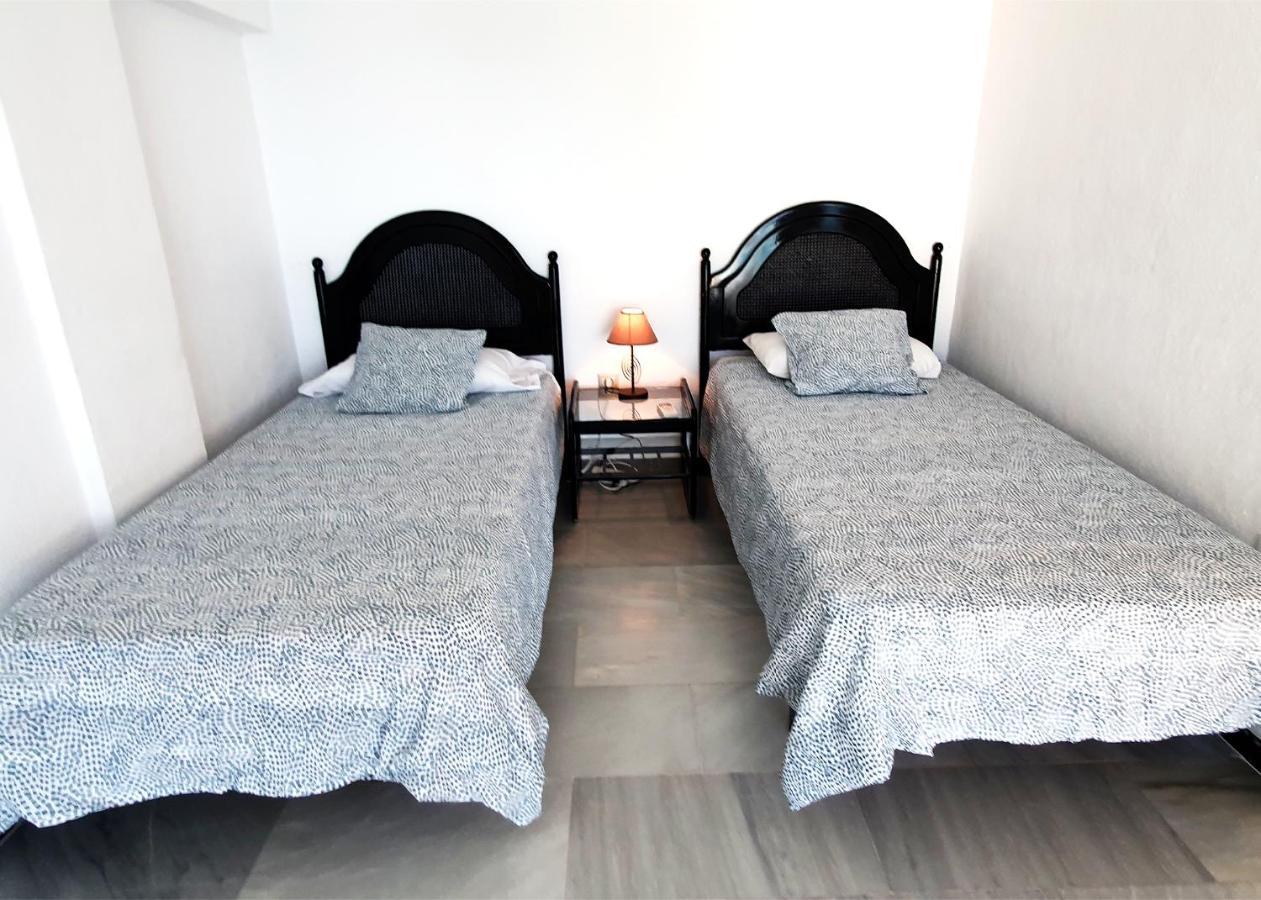 Skol 709 Duplex 1 Bedroom In Skol With Gibraltar And Sea Views Apartment